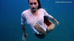 Horny Tenerife Babe Swim Naked Underwater Thumb