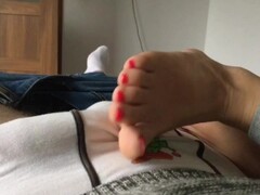 Quickie morning footjob before work. Huge cumshot on soles&toes red pedicur Thumb